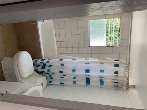 Casa En Villa Los Rosales De Maipú, A Pasos De Mall Arauco.