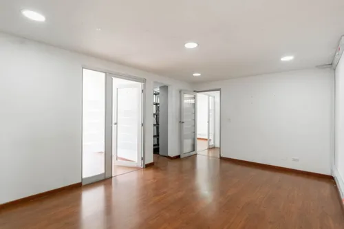 Oficina En Arriendo En Chico Norte Ii Sector. Cod A16706