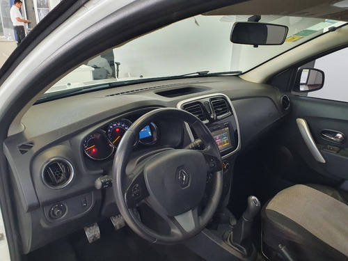 Renault Sandero Privilege Nav