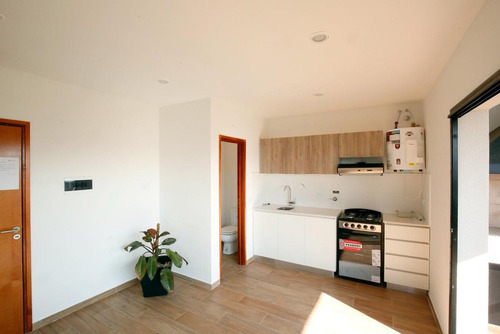 Departamento En Alquiler La Plata