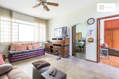Imagem 4 de 15 de Aluguel De Casa Com 1100m² E 7 Quartos - 10554