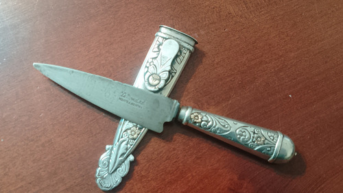 Antiguo Cuchillo La Movediza Plateado (Usado)