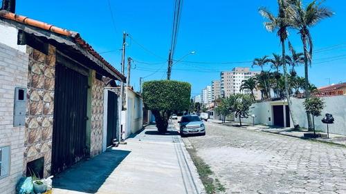Imagem 16 de 16 de Casa Com Espaço Para Piscina, No Bairro Savoy, Em Itanhaém