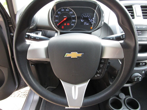 Imagen 5 de 15 de Chevrolet Beat 4p Lt 1.2l Tm5,a/ac., Ve. Del.,r14