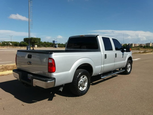 Imagen 5 de 14 de Ford F-250 Super Duty