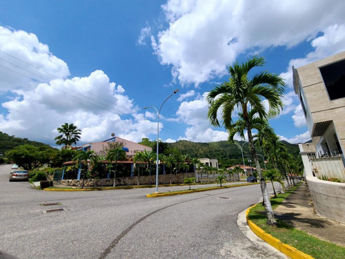 Alquiler De  Townhouse En Parque Mirador