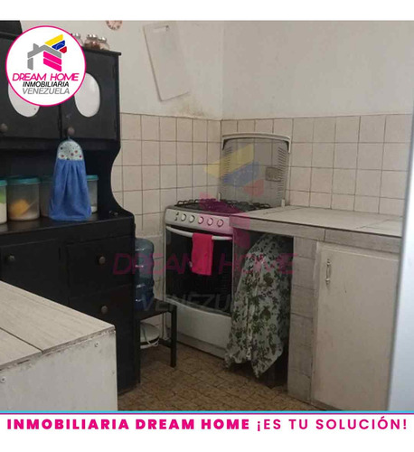 Apartamento En Venta Quebrada De Cúa. Res. Alemania - Cúa.