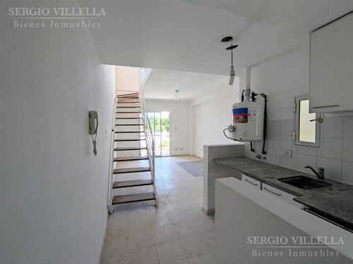Imagen 2 de 14 de Almafuerte 1100 - Un Dormitorio En Venta Tipo Dúplex En Barrio Alberdi
