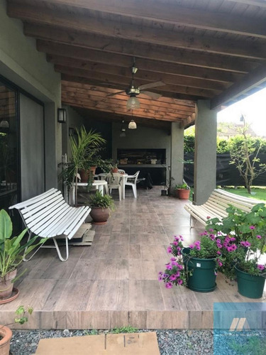 Imagen 17 de 19 de Venta Casa Bella Vista