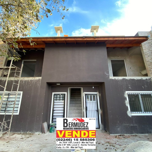 Venta Dúplex Planta Alta De 3 Ambientes Santa Teresita Calle 47 E/5 Y 6