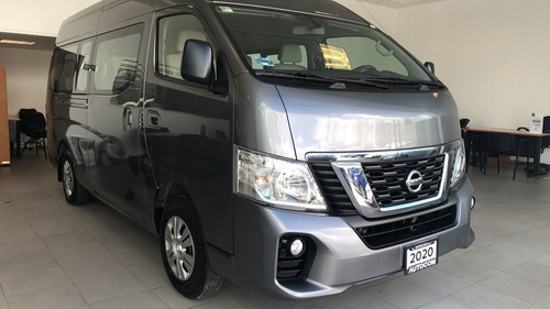 Imagen 2 de 15 de Nissan Urvan 4 Puertas