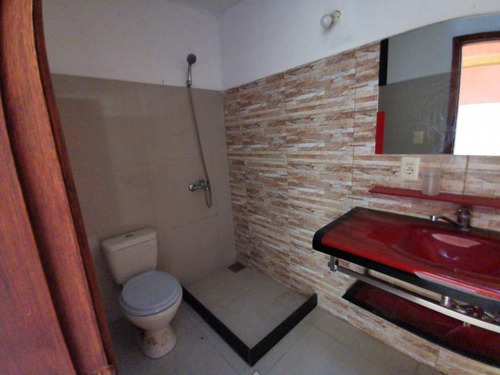 Apartamento A Metros De Agraciada, Paso Molino.