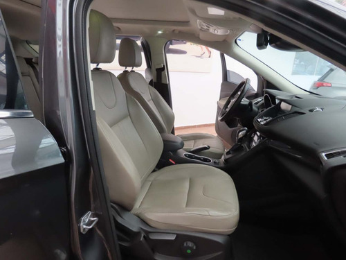 Imagen 9 de 11 de Ford Escape 2.0 Titanium Ecoboost At 2016 Gris