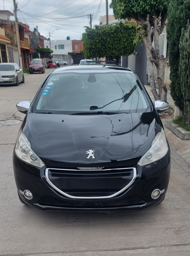 Peugeot 208 2014 Feline 1.6 Manual, Piel, Techo Panorámico