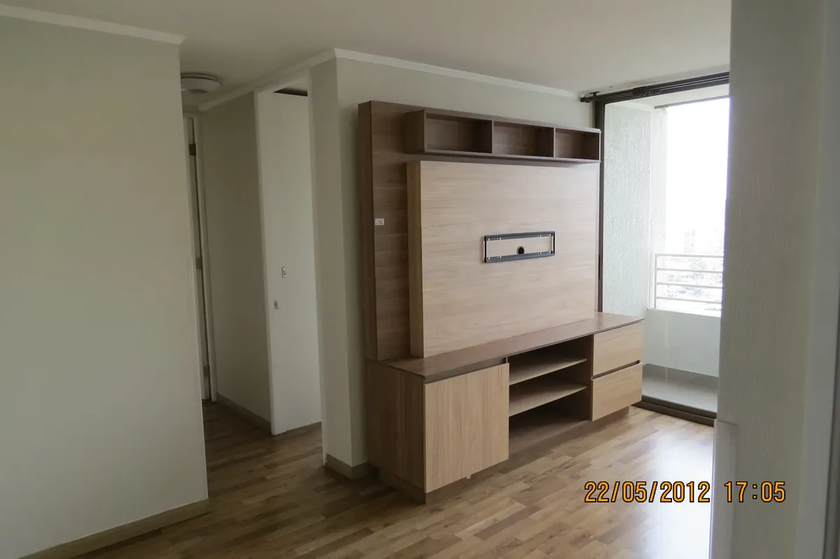 Imagen 4 de 16 de Encantador Departamento En Arriendo Sector Seguro Santiago.