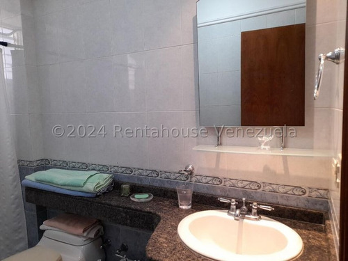 Jr-la Florida, Venta Apartamento Vip, 300 M2,conjunto Tipo Club, Piscina, Pozo,planta Electrica.