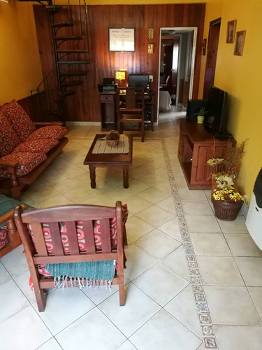 Imagen 2 de 11 de Hermoso Chalet 4 Ambientes Monte Grande