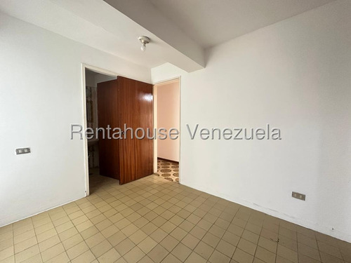 Bajo Precio Apartamento Grande Lomas Prados Este 25-24989