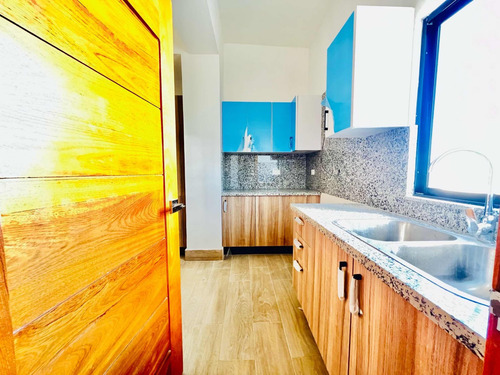 Vendo Ph Los Cacicazgos Tres Hab Con Su Baño Tres Parqueos