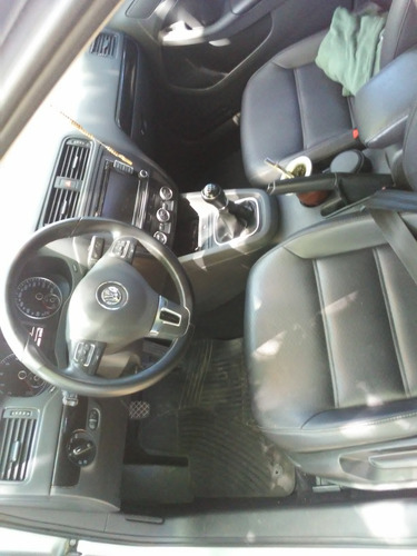 Volkswagen Vento 2.5 Luxury 170cv