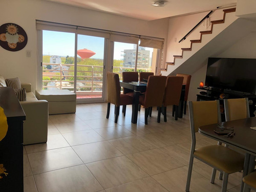Imagen 3 de 23 de Dupléx 4 Ambientes En Venta