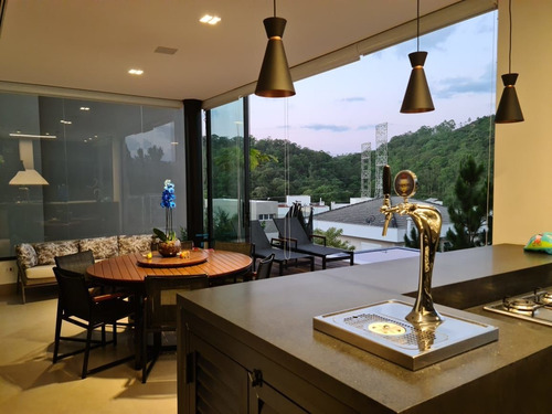 Villa Solaia - Imóvel À Venda - Cnc1448
