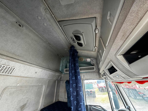 Iveco Stralis 380 Tractor, Equipo Hidraulico