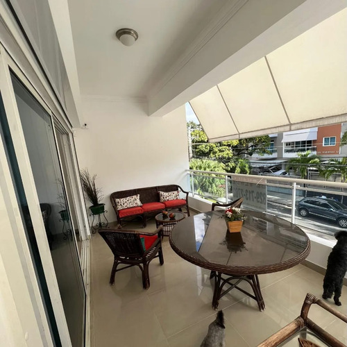 Se Vende Apartamento Moderno En La Julia, Santo Domingo, D.n