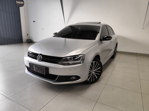 Volkswagen Jetta JETTA Highline 2.0 TSI 16V 4p Tiptronic