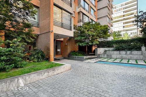 Amplitud, 4 Dorm. + Servicios, Pisos Madera
