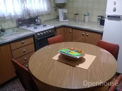 Imagen 10 de 18 de Casa - Villa Morra I