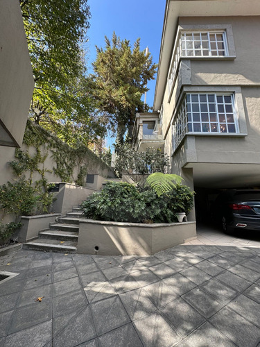 Casa En Venta En Bosque De Las Lomas