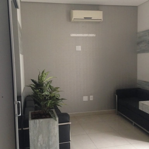 Imagem 2 de 11 de Casa Comercial Para Venda - 349
