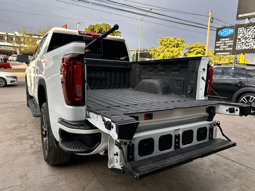 GMC Sierra 5.3 V8 At4