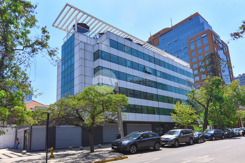 22097 - Metro Los Leones / Edificio Corporativo