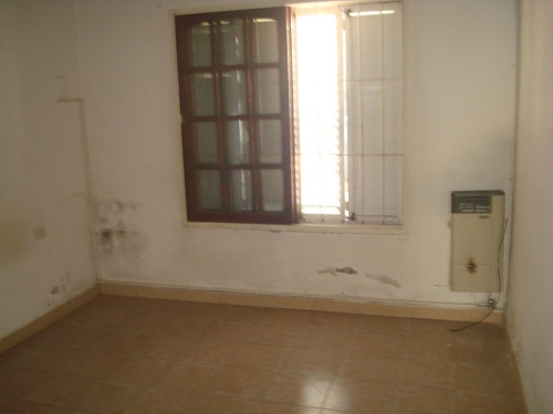 Imagen 11 de 12 de Casa Ph En Venta Cond En Ituzaingo Sur