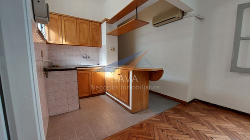 Alquiler Apartamento 2 Dormitorios En Punta Carretas! Excelente Ubicación!