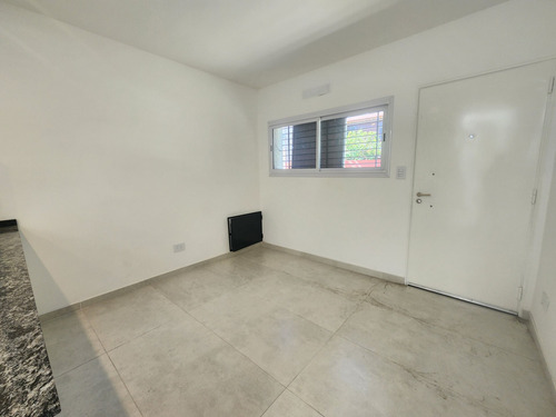 Venta Ph Casa 3 Ambientes Caseros Terraza