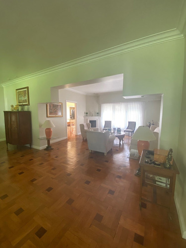 Imagen 8 de 30 de Importante Chalet En Lo Mejor De Guemes - 6 Amb Con Piscina Climatizada!