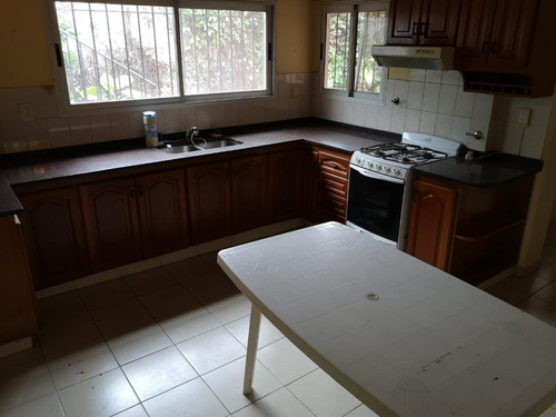 Imagen 12 de 17 de Casa - Florida Belgrano-oeste