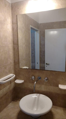 Imagen 8 de 30 de Deposito 3 Departamentos En Venta