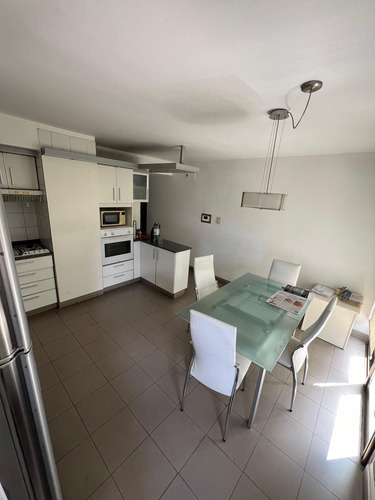 Exclusivo Semipiso En Venta Sobre Plaza España - 330m2 Propios + 2 Cocheras!