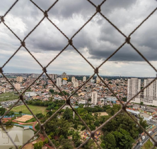 3 Dormitórios ( 1 Suíte) Condomínio Parque Barueri