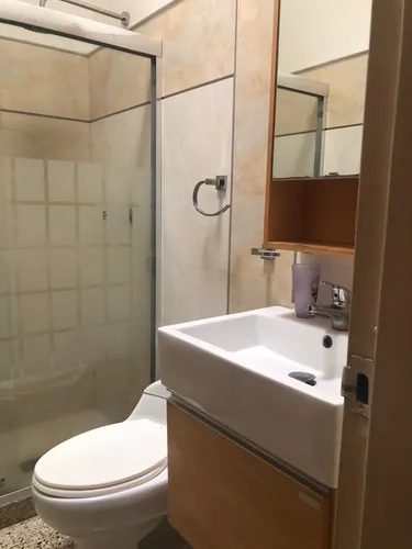 Md Townhouse En El Parral