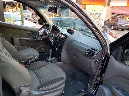 Fiat Strada Adventure Cd 1.8 Flex 3p Completa 2015