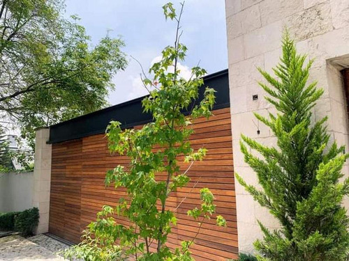 Venta Casa Nueva Bosques De Las Lomas Alberca Jardín