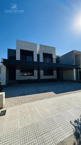 Duplex En Alquiler  La Luisita 