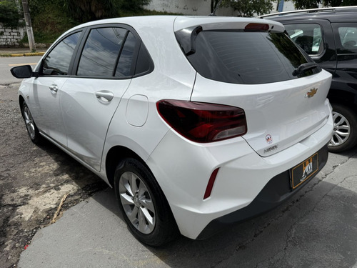 Chevrolet Onix ONIX HATCH LT 1.0 12V Flex 5p Mec.