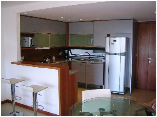 Venta De Apartamento 2 Dormitorios En Roosevelt