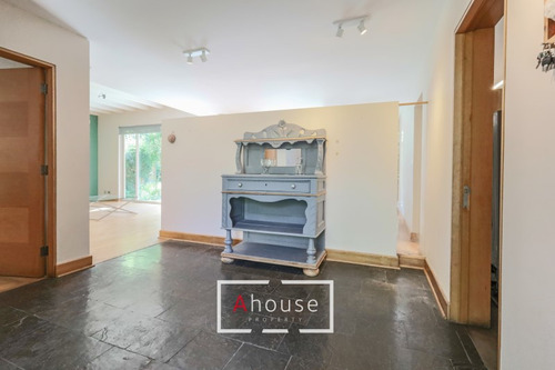 Hermosa Casa En Venta La Reina Alta